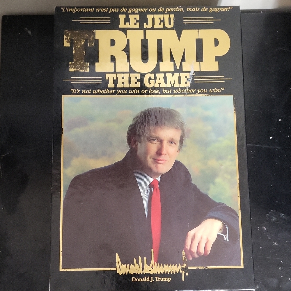Trump The Game Board Game - Black and Gold